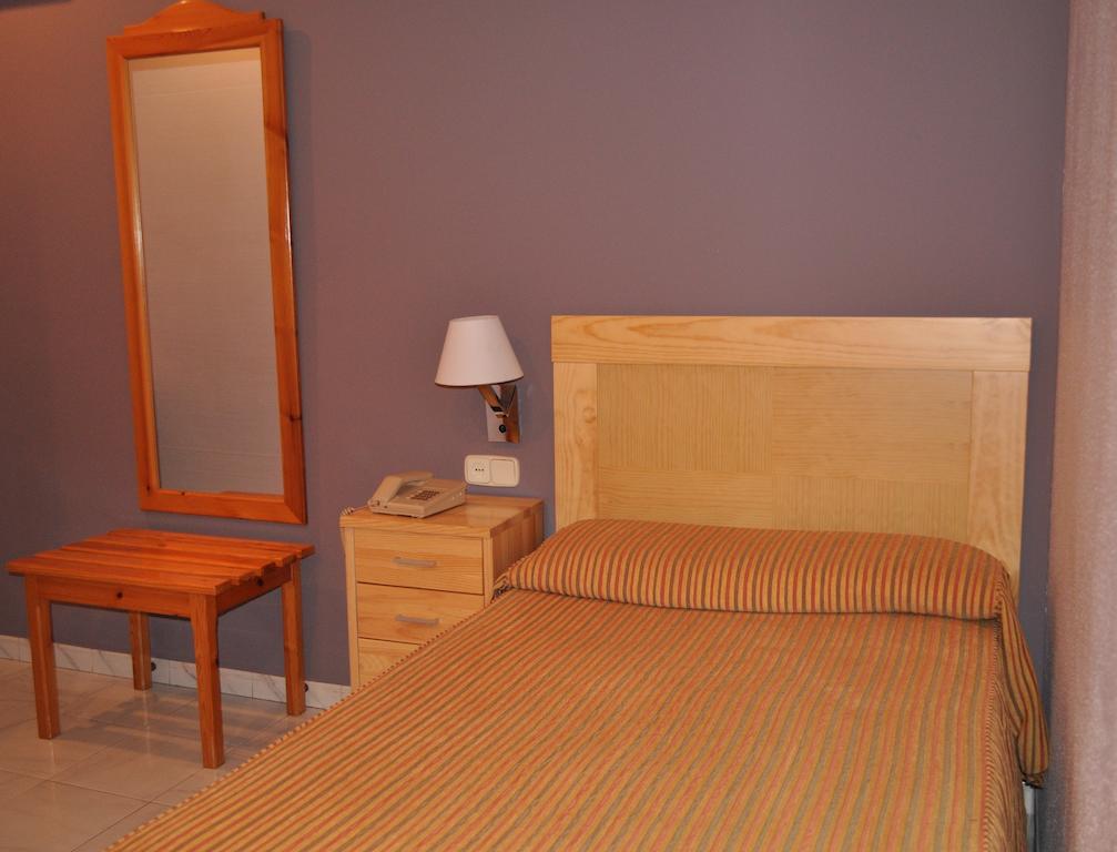 Hotel Los Rosales Almansa Oda fotoğraf
