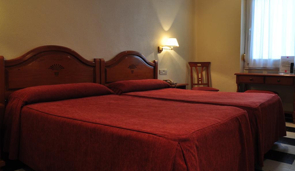 Hotel Los Rosales Almansa Oda fotoğraf