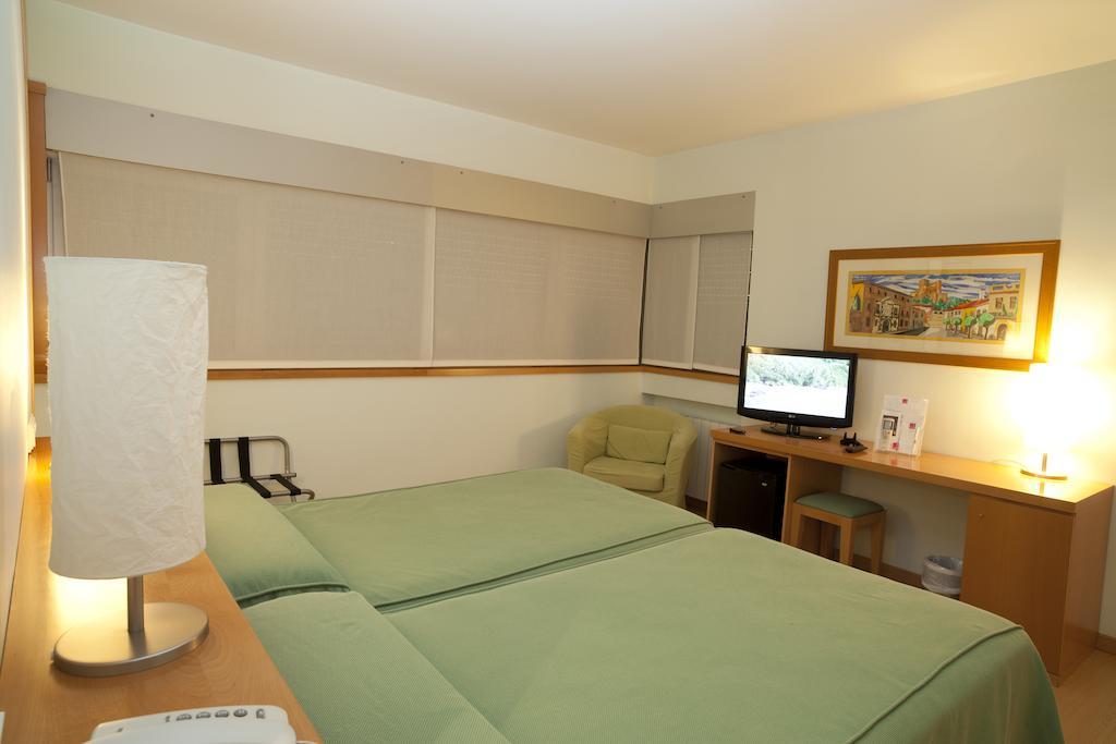 Hotel Los Rosales Almansa Oda fotoğraf